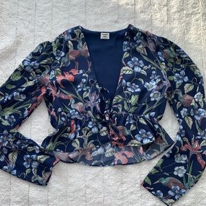 Aritzia tie top blouse